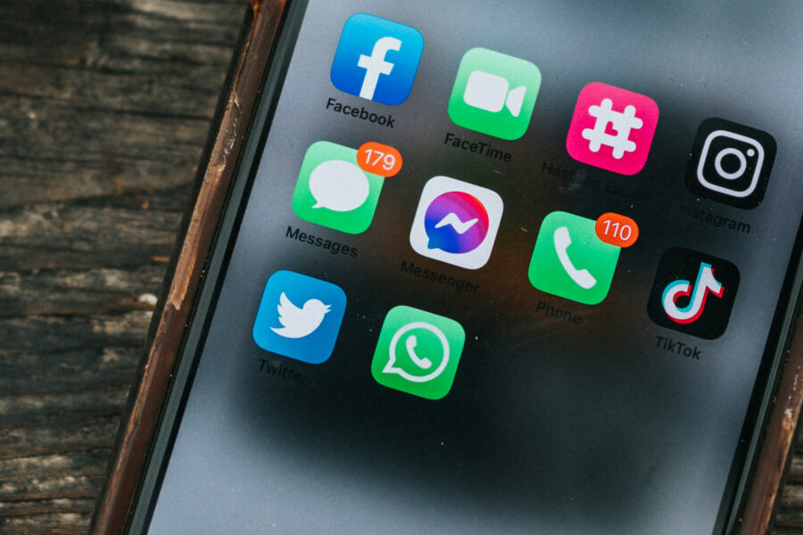 Cómo empezar a desarrollar tu comercio en redes sociales: una guía paso a paso